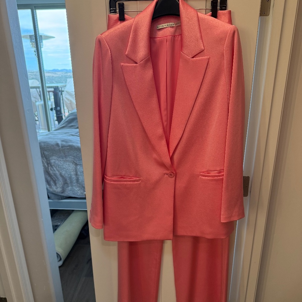 NWOT Alice + Olivia MED PINK Satin Pant sz 12 $395 - Picture 4 of 4
